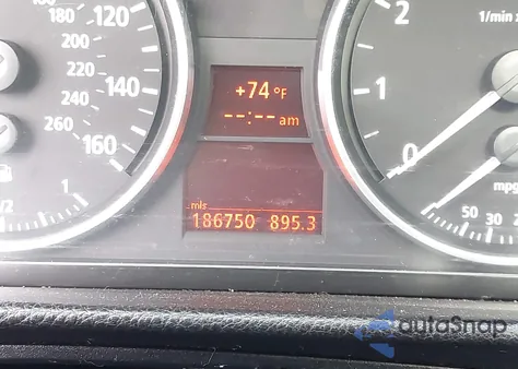 2006 BMW 330Xi from USA, damaged, VIN WBAVD33526KV62589